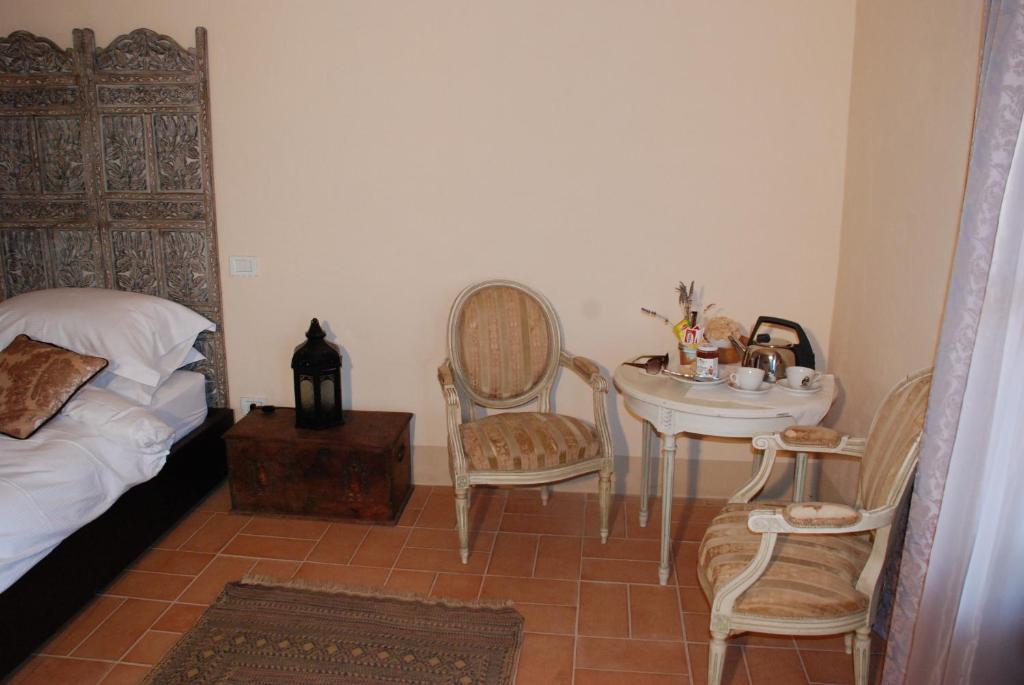 Hotel Podere Conti Filattiera Ruang foto